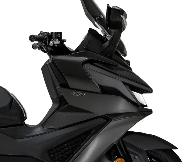 SYM Cruisym 400 feature6