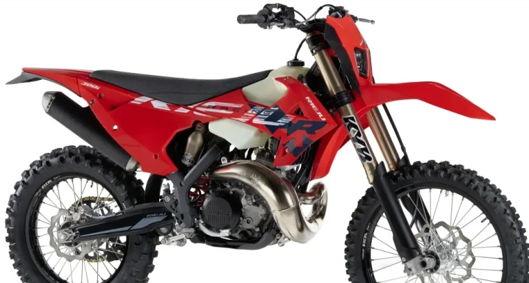 Rieju MR 300i Racing 2027 det-estetica-faro-led