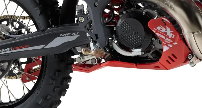 Rieju MR 300i Hard Enduro 2027 det-protecciones