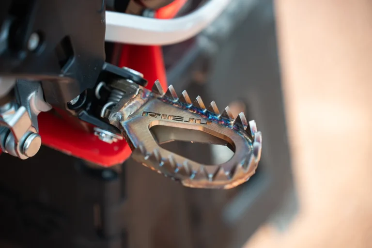 Rieju MR 300i Hard Enduro 2027 estriberas