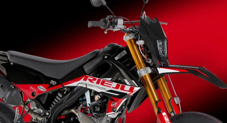 Rieju Marathon 125 SM ambiente