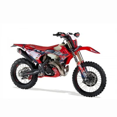 rieju-mr-300i-hard-enduro-2027-estudio-fondo-blanco-portada